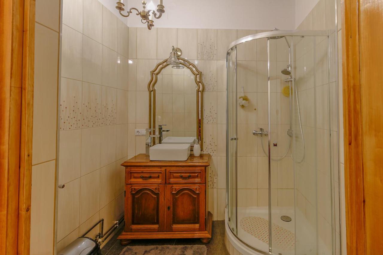 Illo Tempore - Ultracentral Apartment Сігішоара Екстер'єр фото